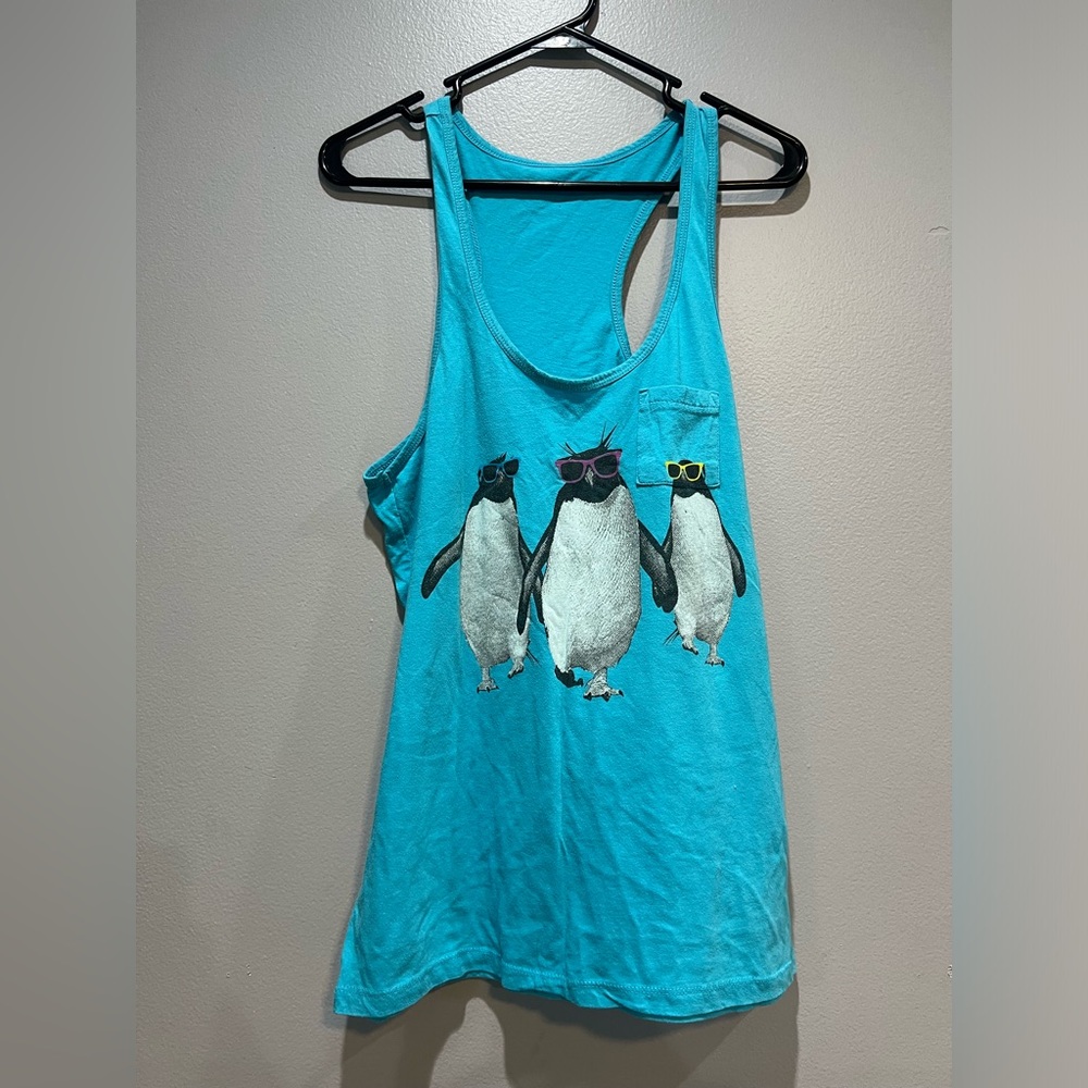 Funny penguin tank
